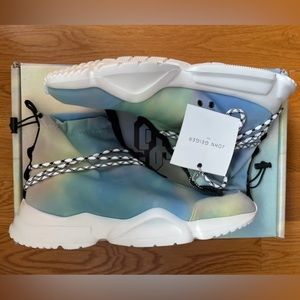 John Geiger 002 Chella High Sz 11 DS